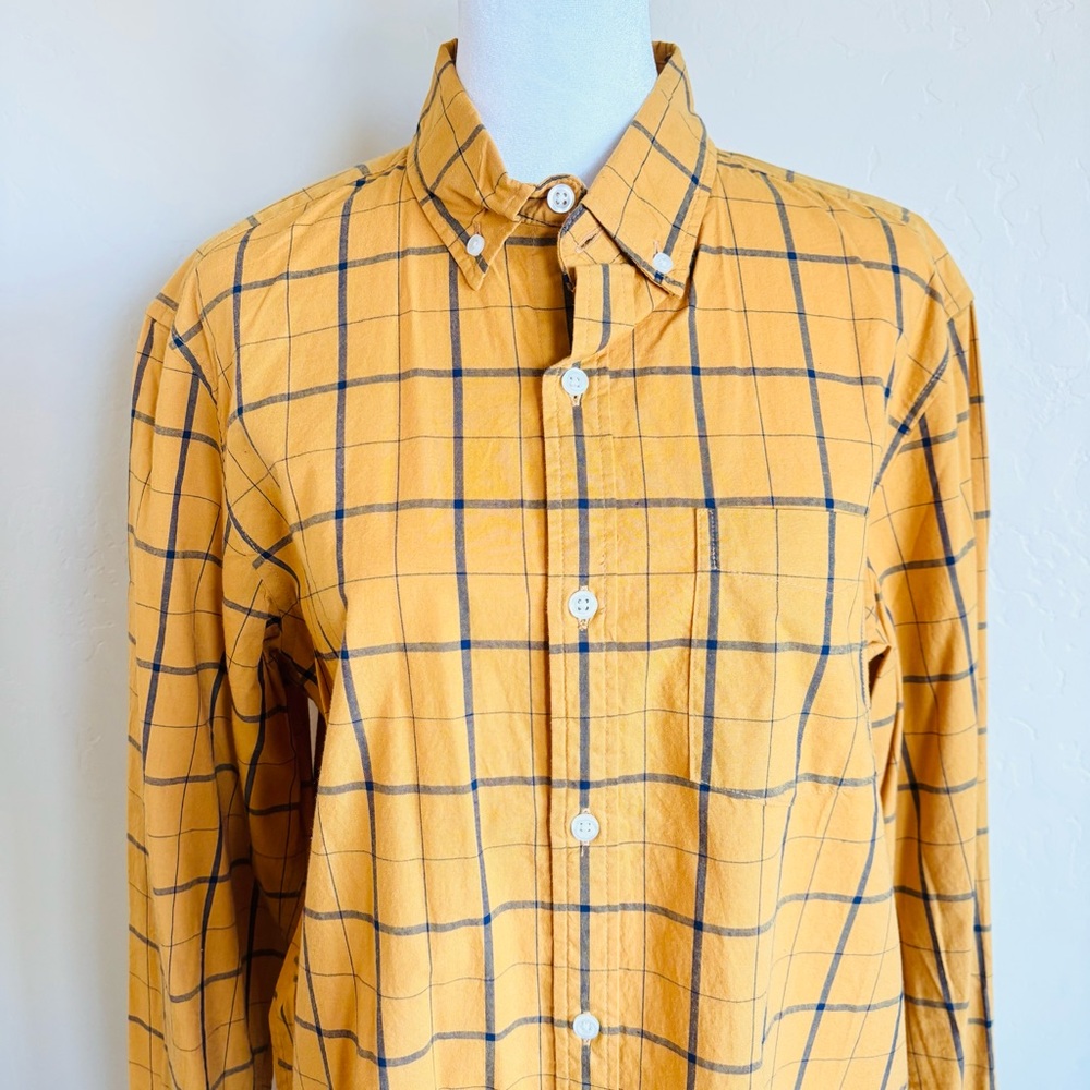 GAP Men's Mustard Plaid Button-Down Shirt NWT - Picture 4 of 12